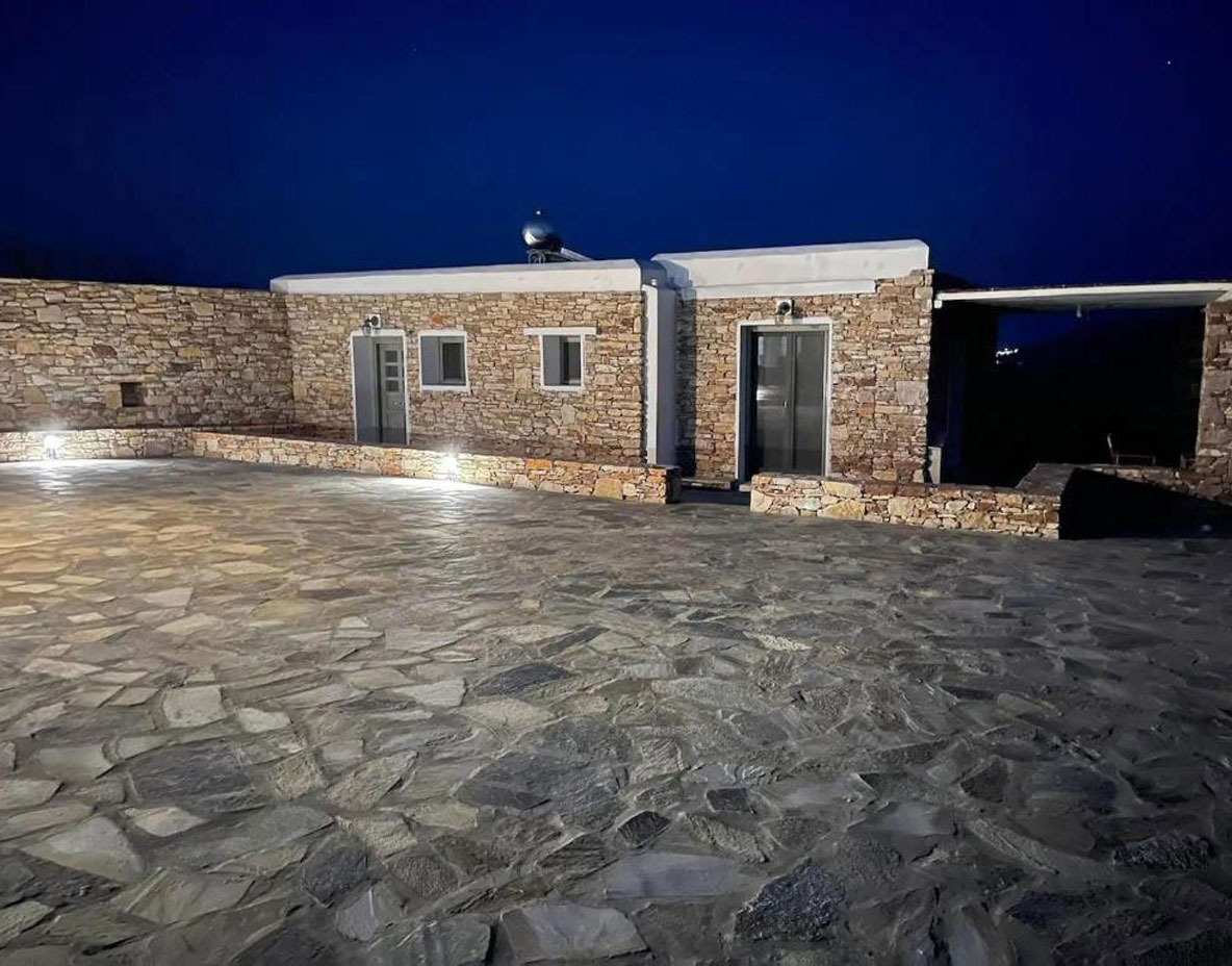 Κατοικία Βραχιές στη Φολέγανδρο - Moniasma sunset living